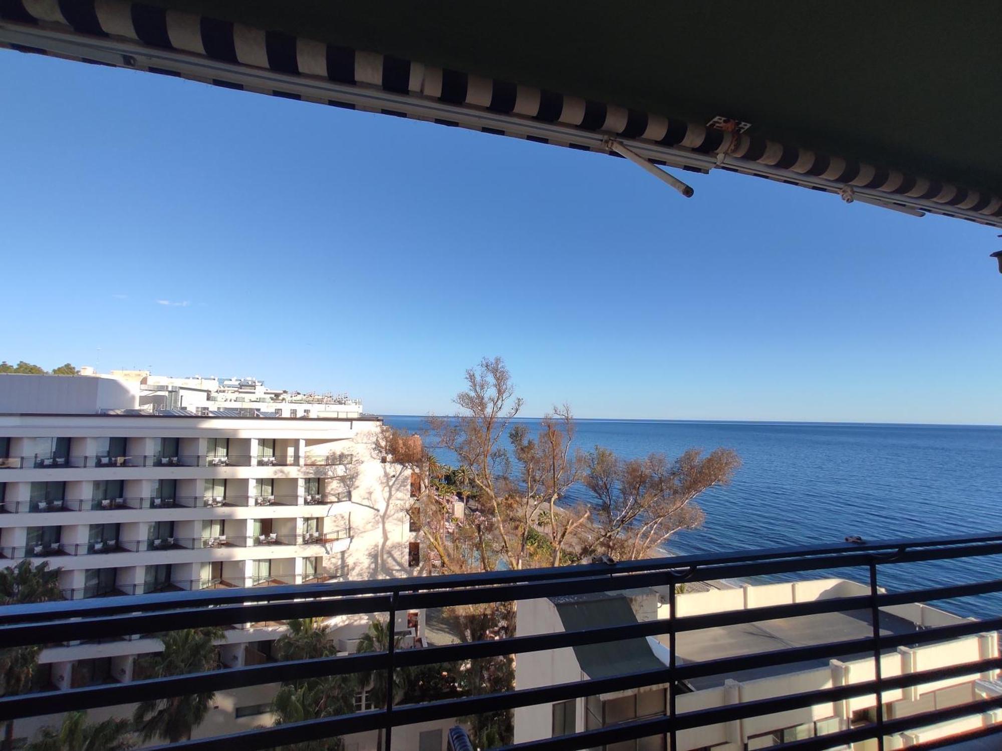 Apartamento En Primera Linea De Playa B Centro De Marbella Exteriör bild